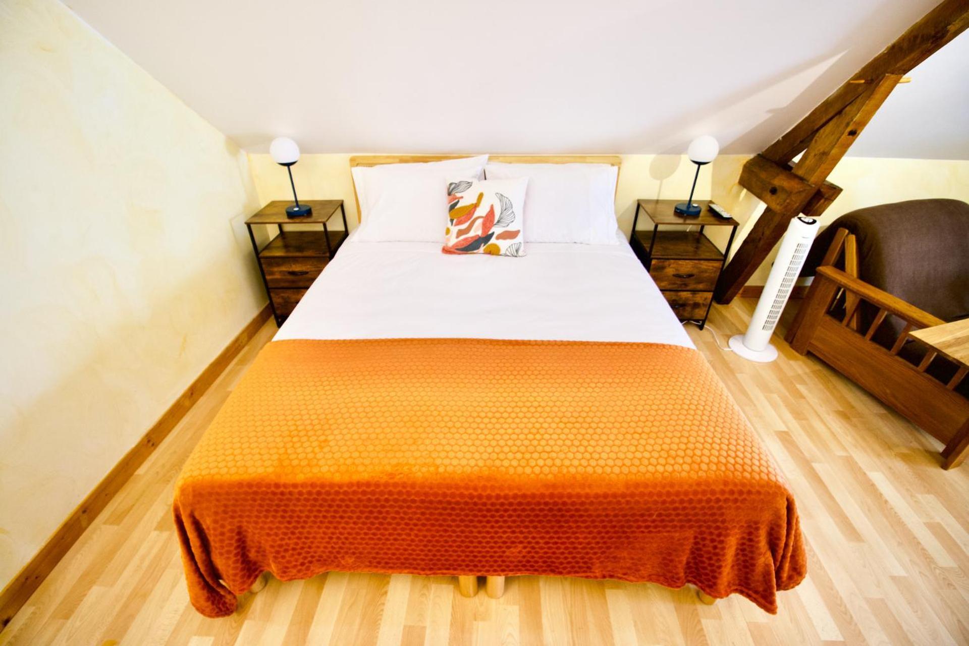 Bed and Breakfast O Trois Oliviers à Louin Extérieur photo
